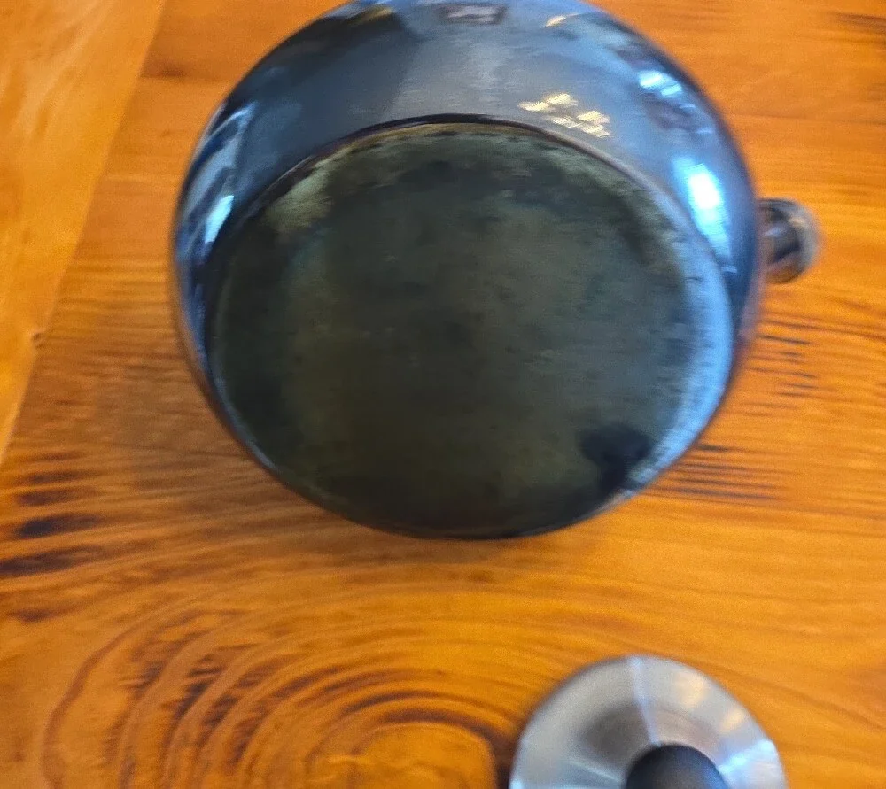 Chantal Black and Stainless Steel Whistling Tea Kettle